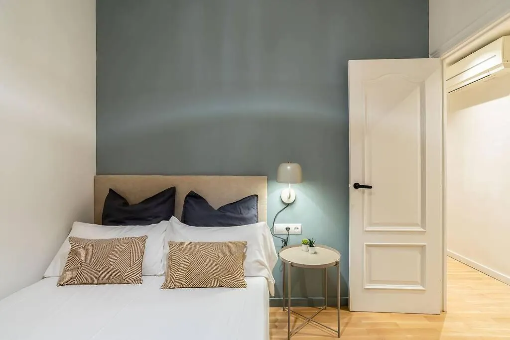 Modern Stylish 3 Bedroom Arco De Triunfo Barselona 0*,
